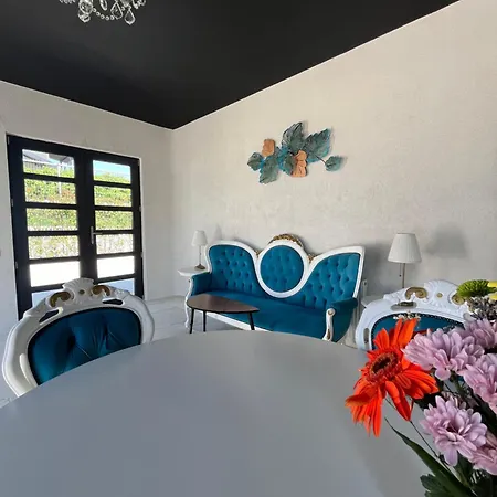 Villa Gyos B&B *