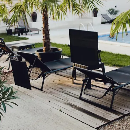 B&B Villa Gyos 코스티네스티