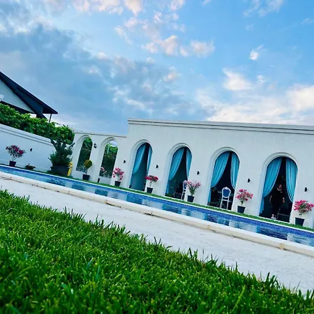 Villa Gyos